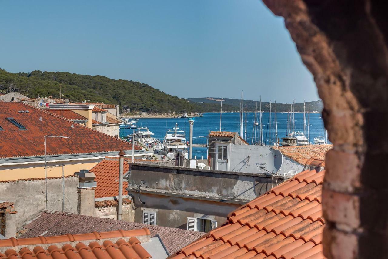 Apartments Argemonia Mali Lošinj Buitenkant foto