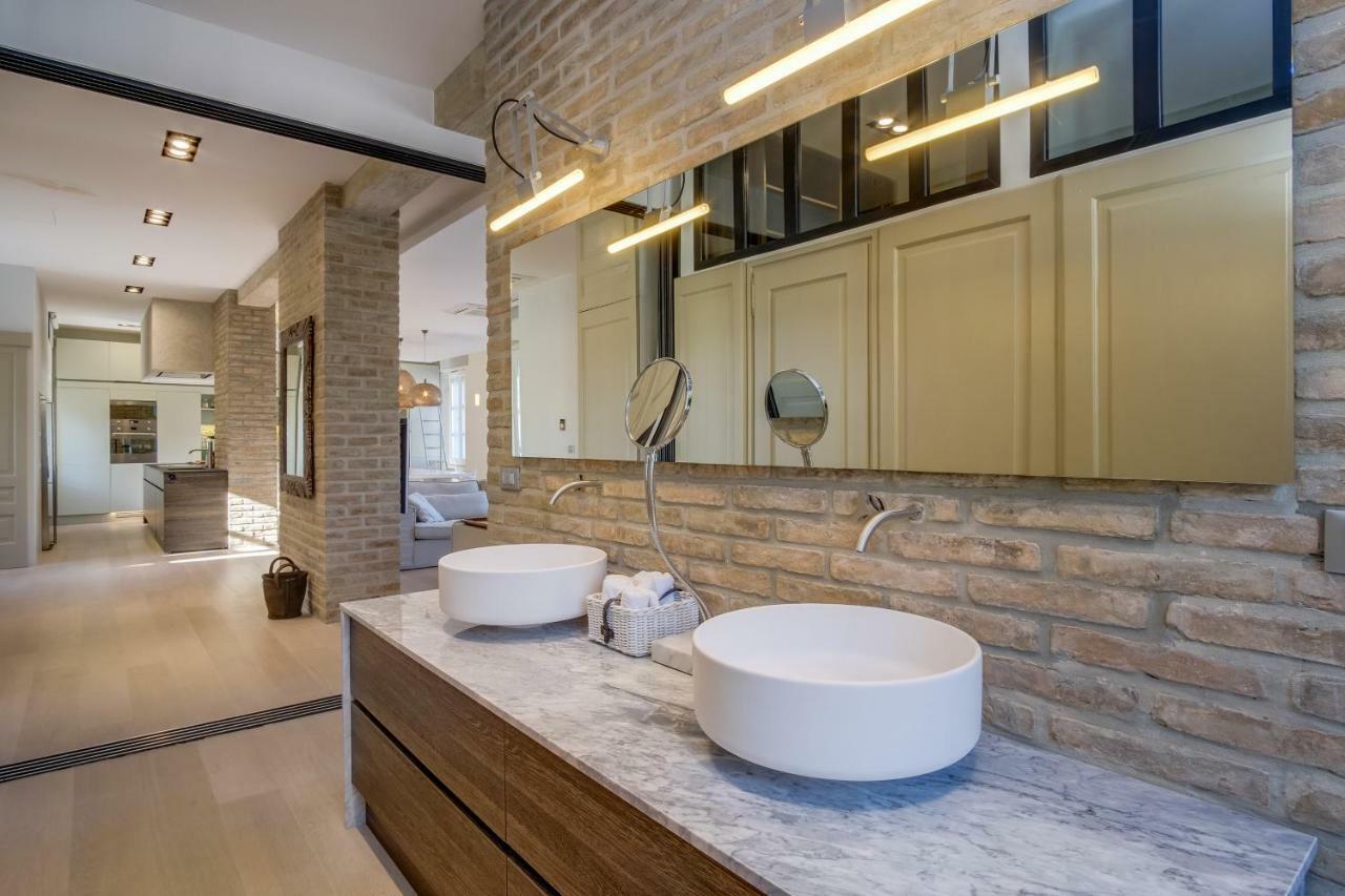 Apartments Argemonia Mali Lošinj Buitenkant foto
