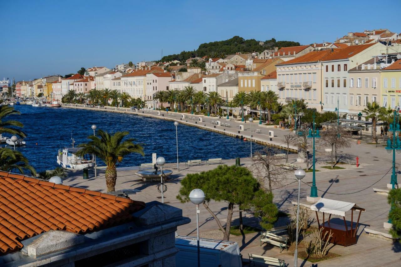 Apartments Argemonia Mali Lošinj Buitenkant foto